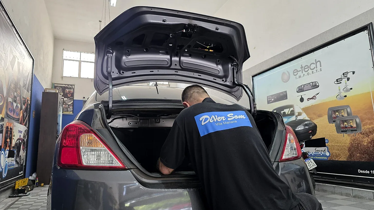 Central multimídia automotiva